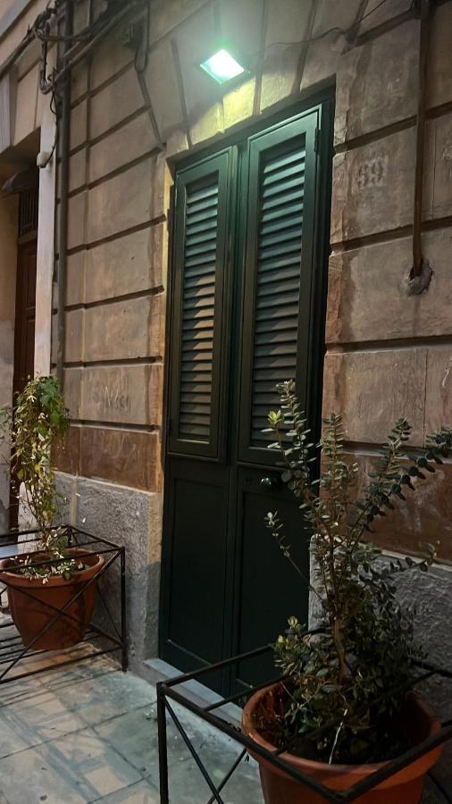 La Casa Di Bella Hotel Palermo Bagian luar foto