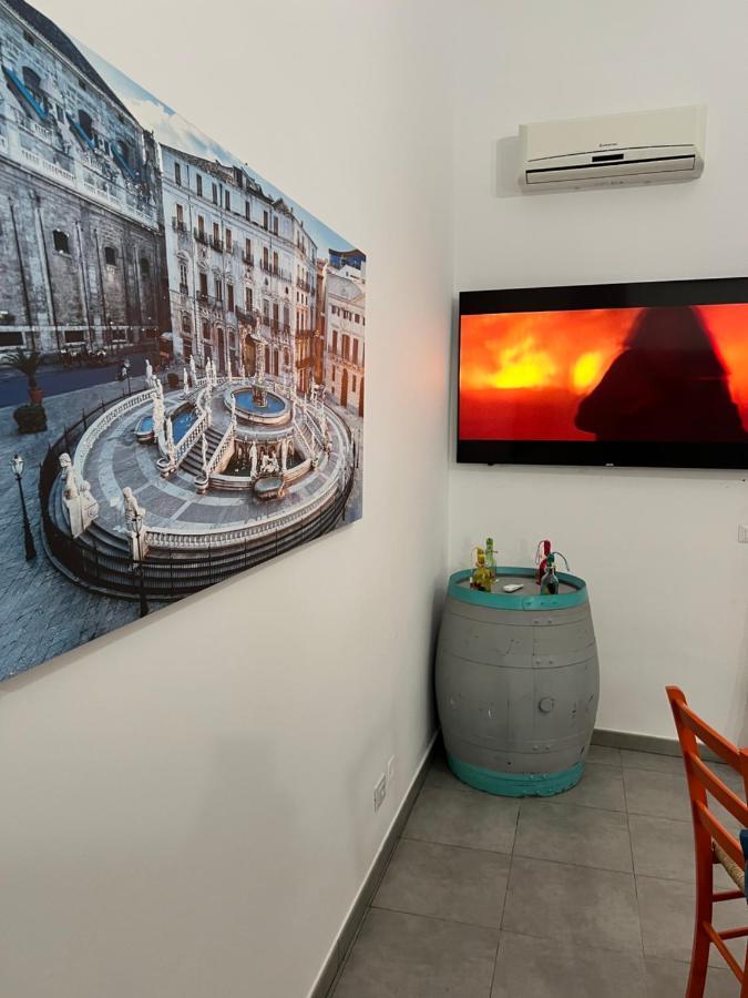 La Casa Di Bella Hotel Palermo Bagian luar foto