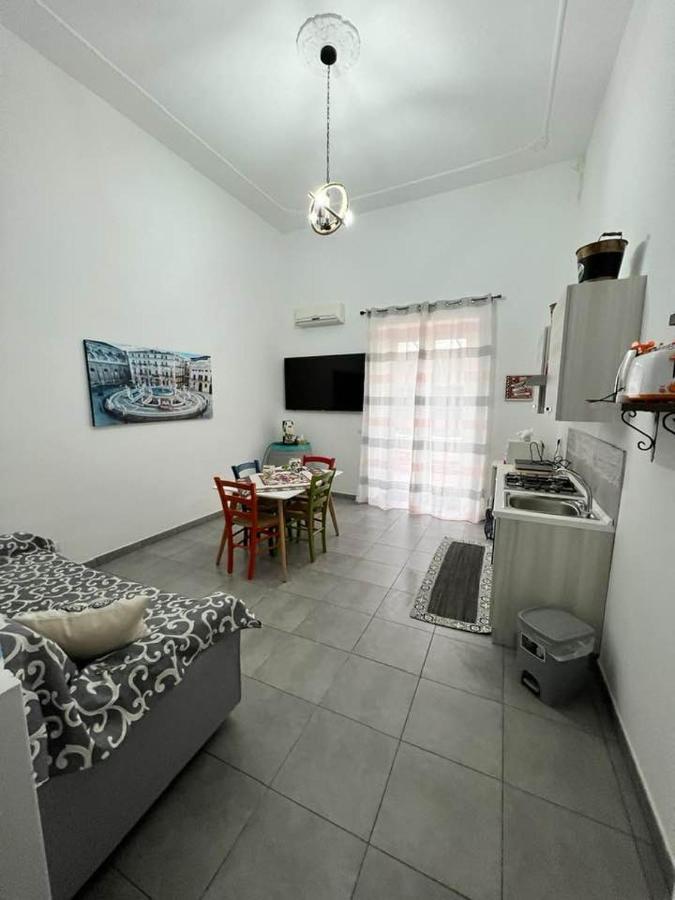 La Casa Di Bella Hotel Palermo Bagian luar foto